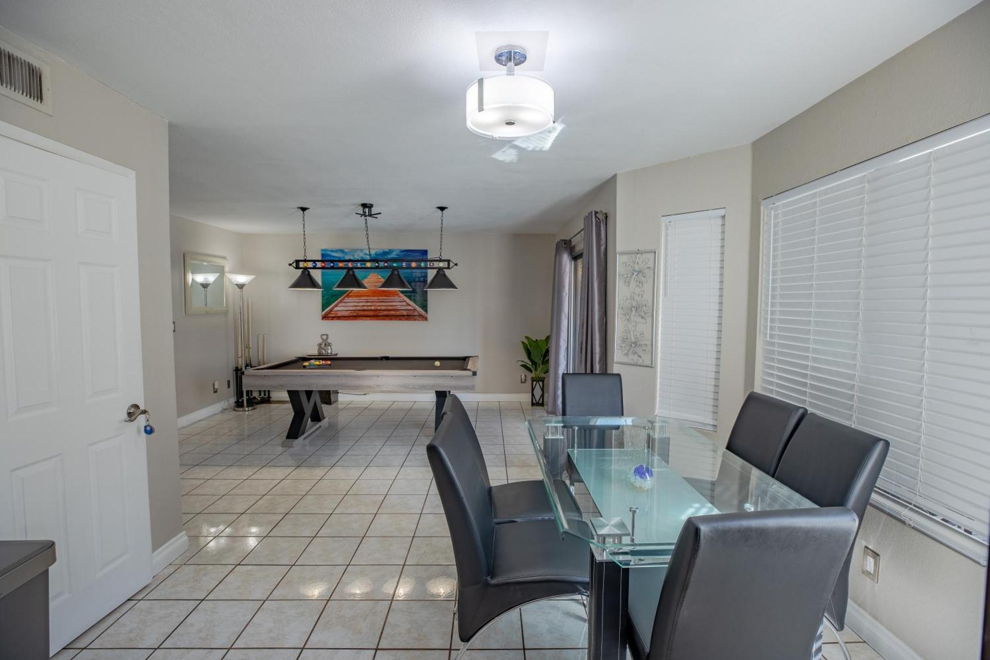 1800 Sqft House W/Heated Pool Spa 13Min From Strip Villa ลาสเวกัส ภายนอก รูปภาพ